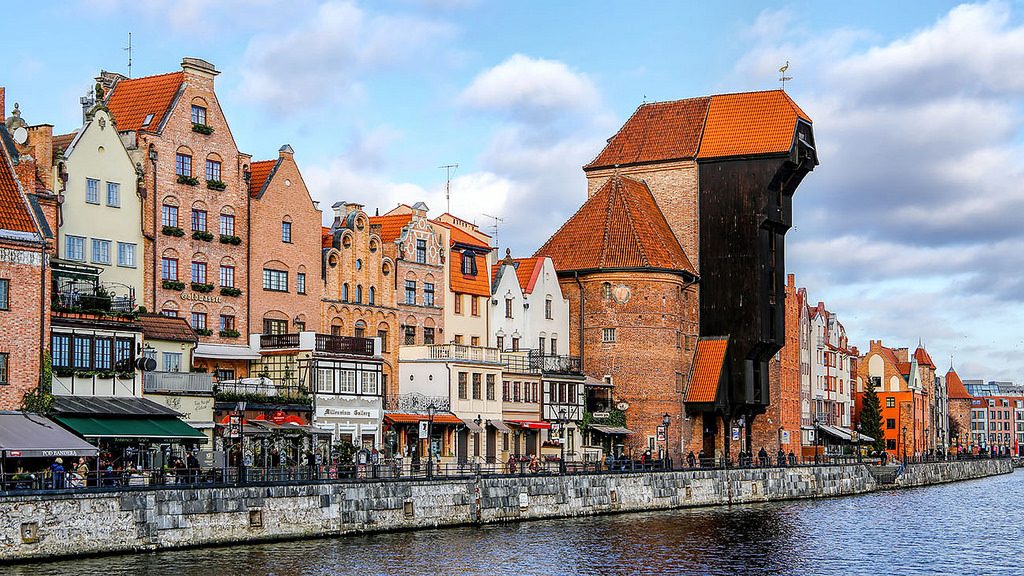 Gdansk Waterfront | © Charlie Jackson/Flickr