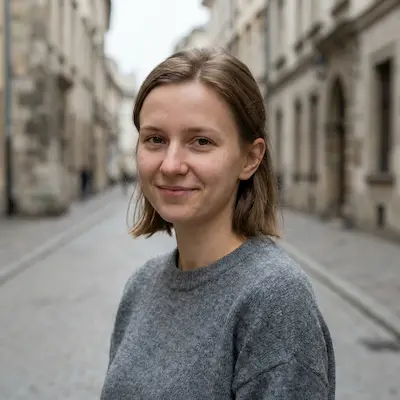 Dominika, a Polish TEFL intern, sharing her experience teaching English in Cambodia with myTEFL